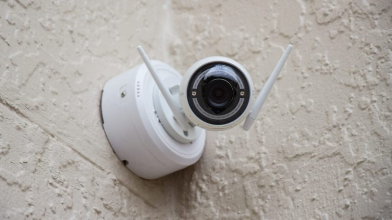 Installera övervakningskameror i hemmet
